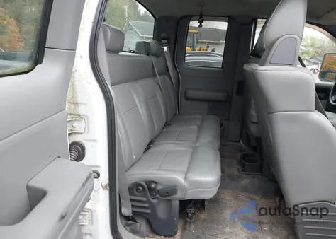 2008 Ford F-150 Fx4/Lariat/Xl/Xlt z USA, uszkodzony, nr VIN 1FTPX14558FA66168